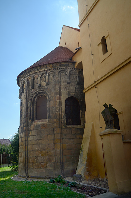 Údlice - kostel Povýšení svatého Kříže