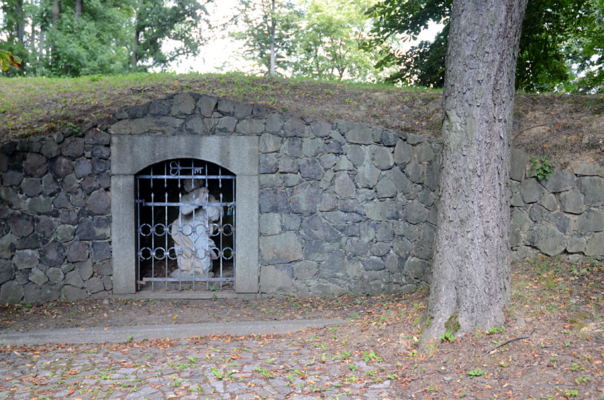 Šluknov - grotta svatého Petra