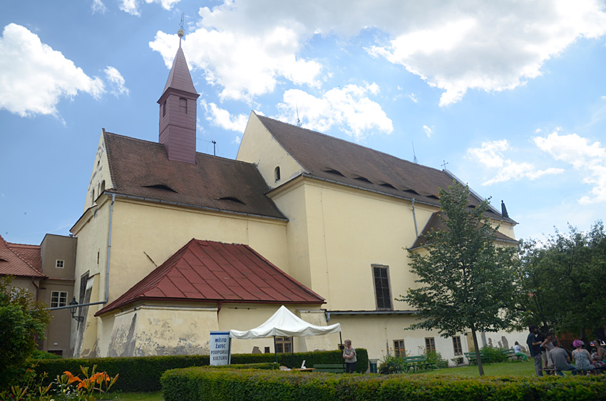 Žatec - kostel Korunování Panny Marie