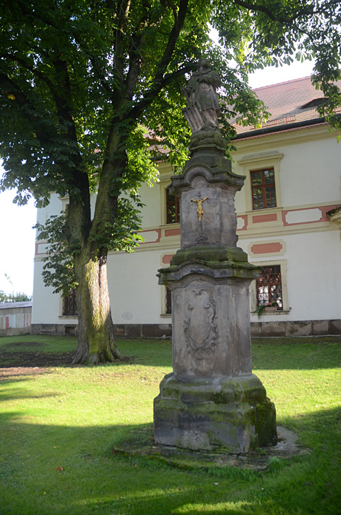Mariánské Radčice - socha svatého Vavřince
