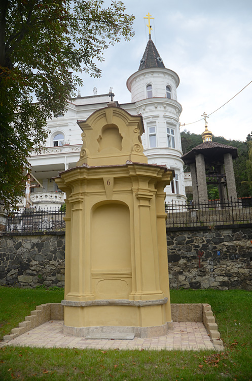 Most - křížová cesta