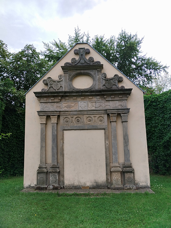 Most - zbořený kostel svatého Václava