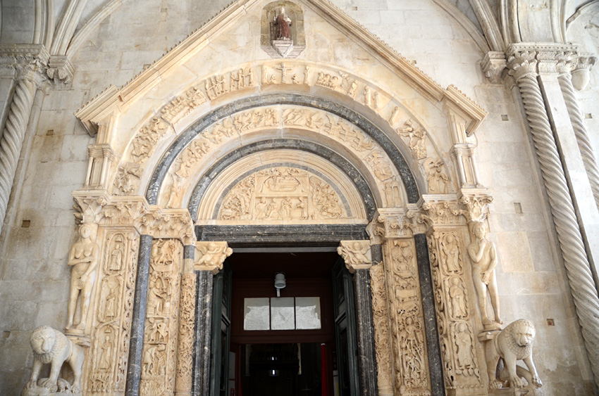 Trogir - katedrála svatého Vavřince