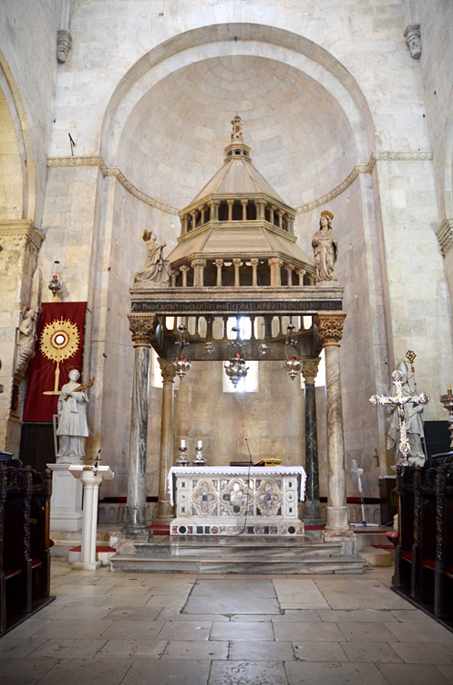 Trogir - katedrála svatého Vavřince