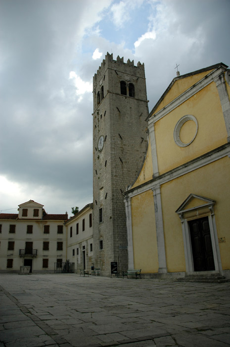 Motovun - kostel sv. Štěpána