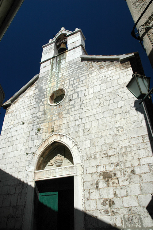 Cres - crkva sv. Izidora