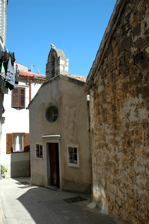 Cres - crkvica sv. Jurja