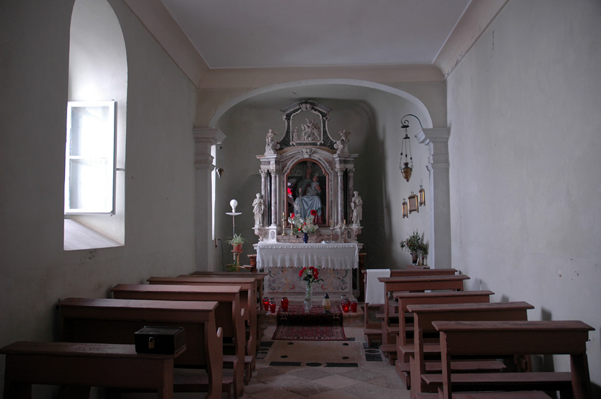 Cres - crkvica sv. Jurja