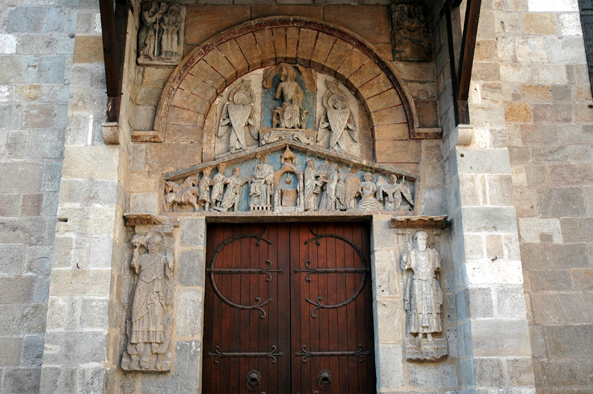 Clermont-Ferrand - Basilique Notre-Dame-du-Port