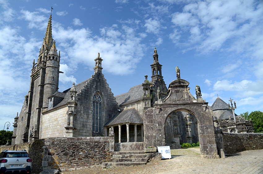 Guimiliau - St-Miliau