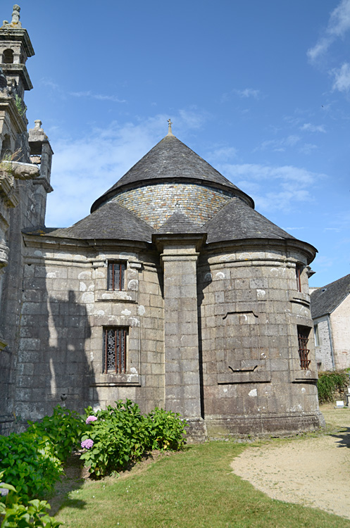 Guimiliau - St-Miliau