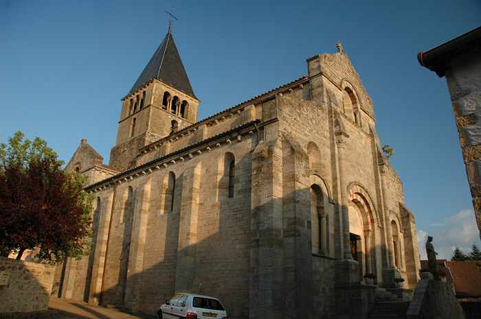 Bois-Sainte-Marie - Notre-Dame-de-la-Nativité