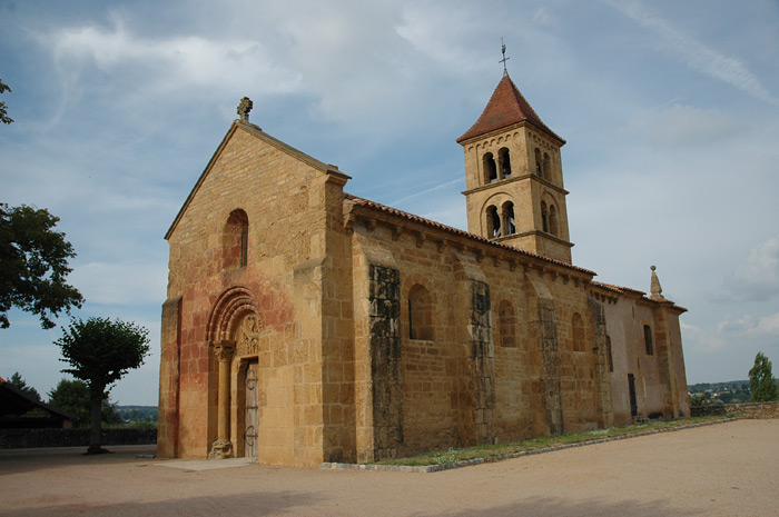 Montceaux-l'Etoile - Église Saint-Pierre et Saint-Paul