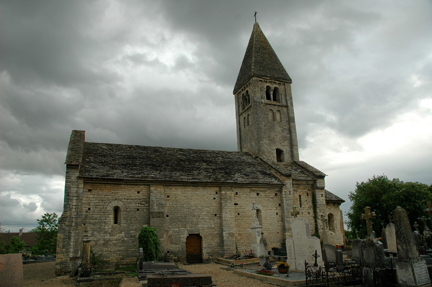Ougy - Église Saint-Martin