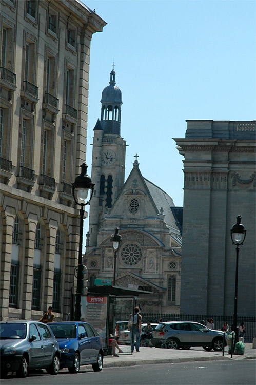 Paříž - St Etienne du Mont