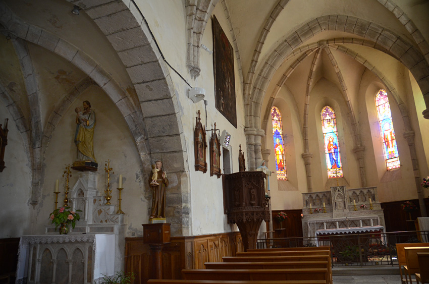 Larnagol – eglise Saint-Pierre-aux-Liens