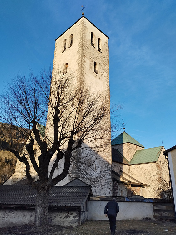 Innichen - kolegiátní kostel San Candido