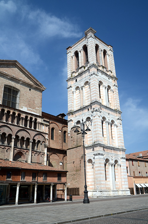 Ferrara - katedrála San Giorgio Martire