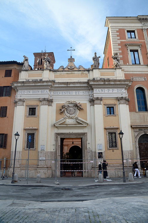 Řím - San Silvestro in Capite