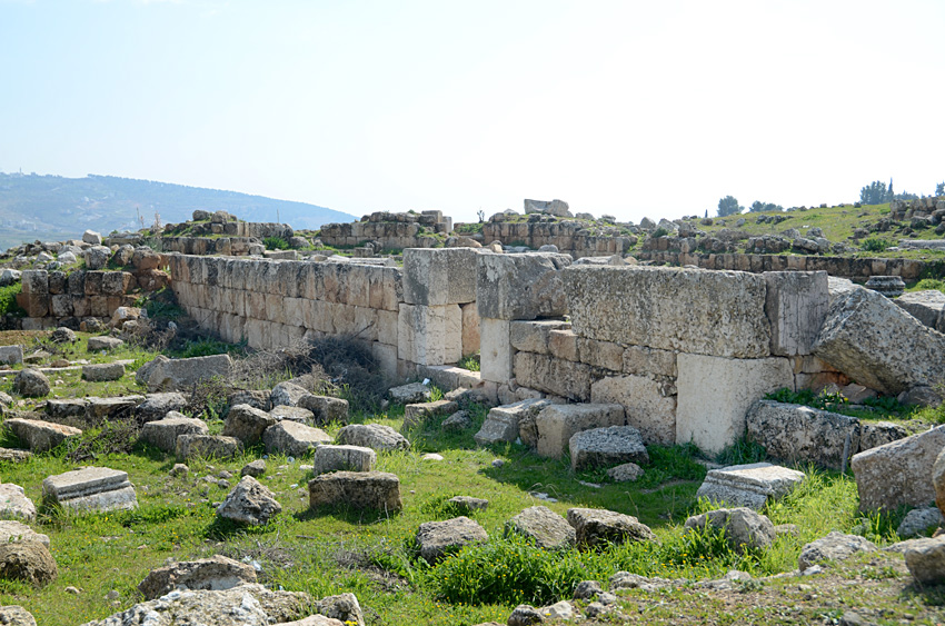 Jerash - kostel svatého Petra a Pavla