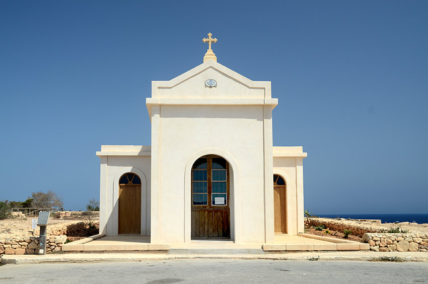 Armier Bay - kaple Neposkvrnnho poet