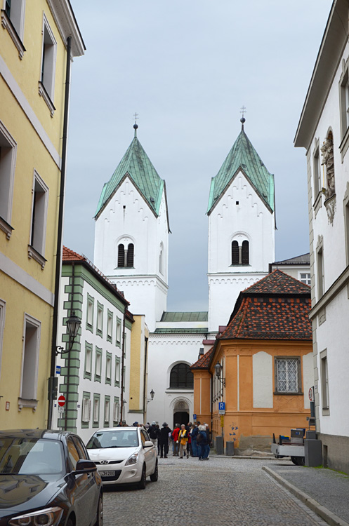 Pasov - kostel svatého Kříže