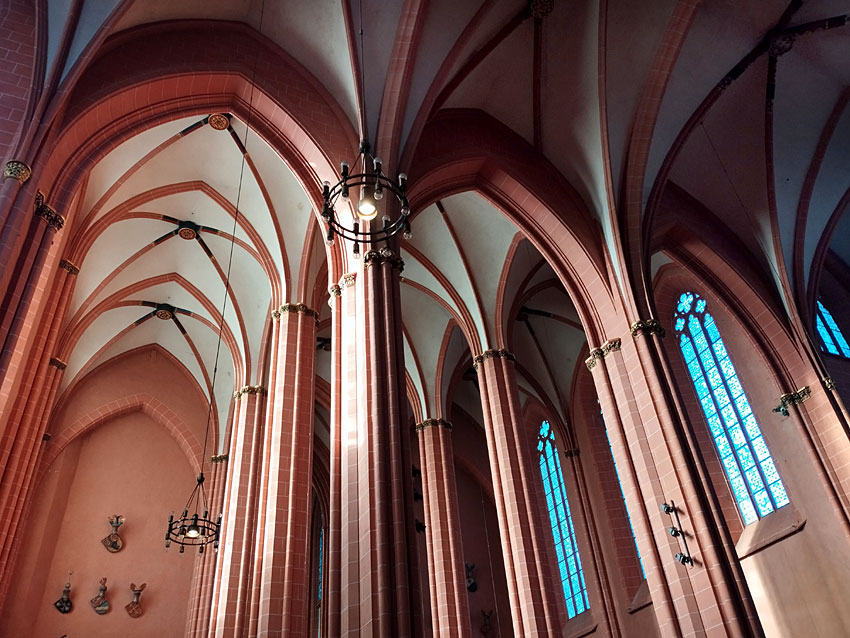 Frankfurt nad Mohanem - kostel svatého Bartoloměje