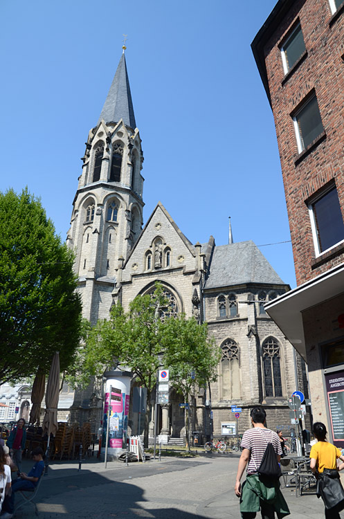 Cáchy - Heilig-Kreuz-Kirche
