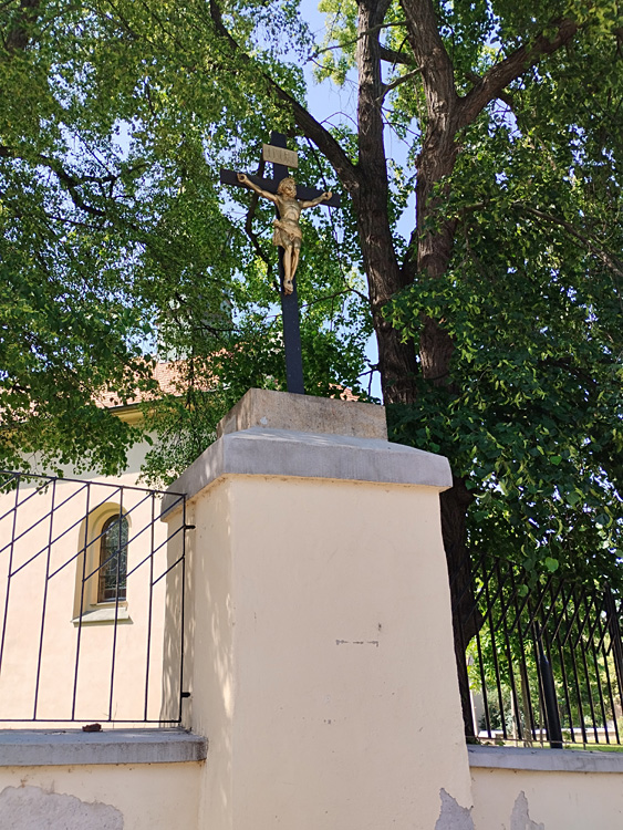 K596 u kostela Stětí svatého Jana Křtitele - Hostivař
