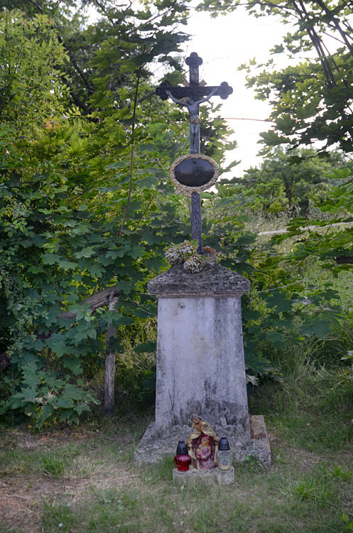 Kříž U Nové louky - Písnice