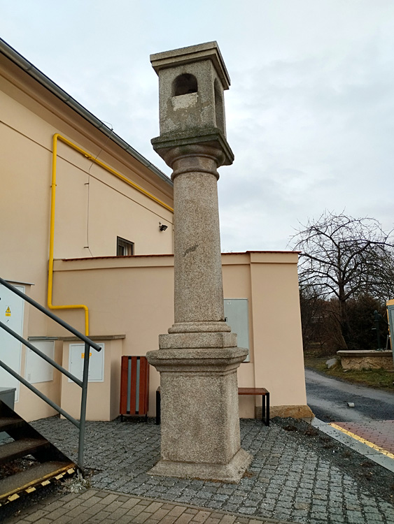 Kamenná zvonička - Libuš