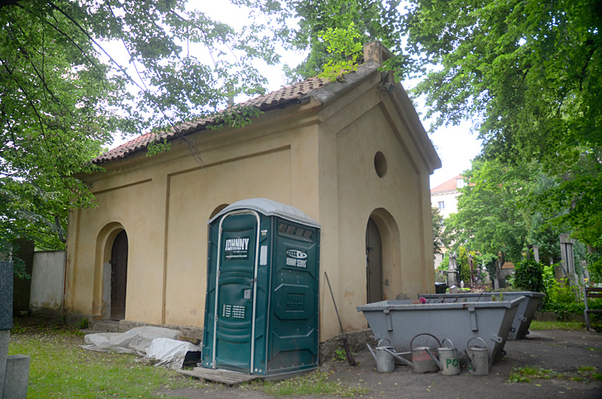 Hřbitovní kaple - Podolí