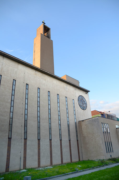 Kostel svatého Jana Nepomuckého - Košíře