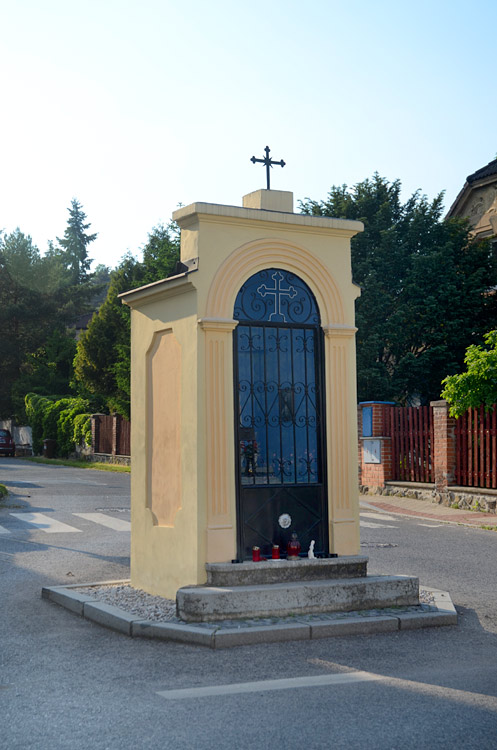Výklenková kaple - Zbraslav