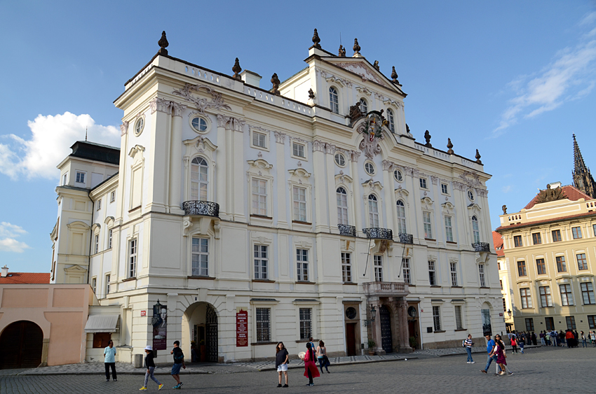 Arcibiskupský palác