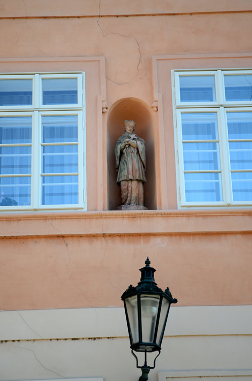 Socha sv. Jana Nepomuckého na Kampě