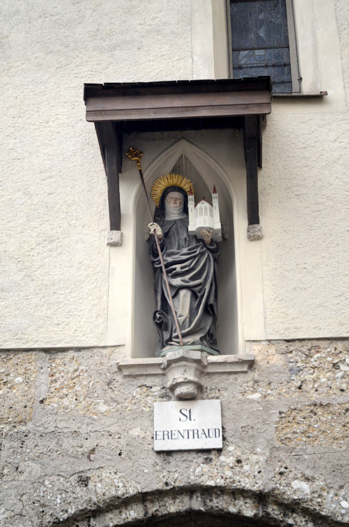 Salzburg - Stiftskirche Nonnberg