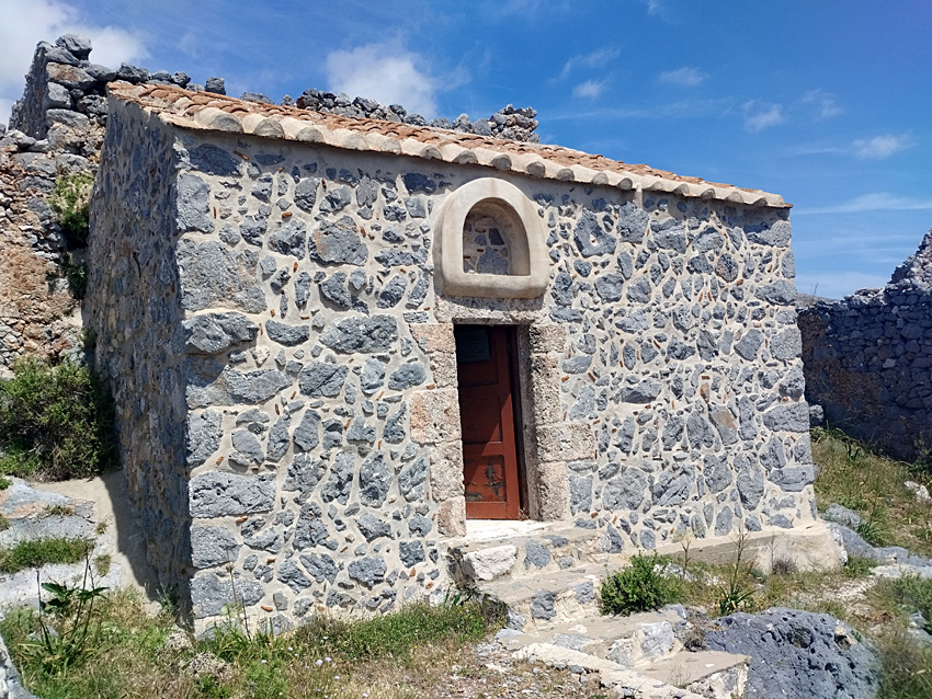 Hrad Chora - Agios Annis