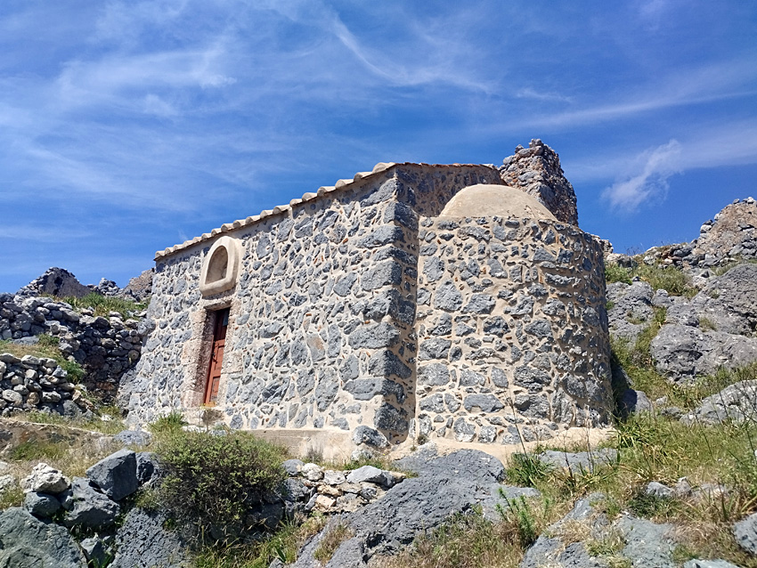 Hrad Chora - Agios Annis