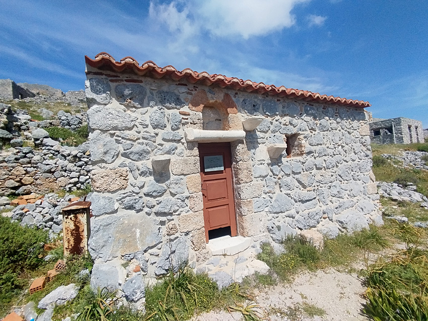 Hrad Chora - Timiou Stavrou