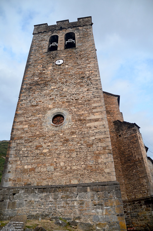 Broto - Iglesia de San Pedro
