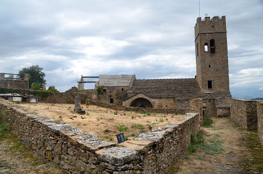 Muro de Roda - Iglesia de Santa María