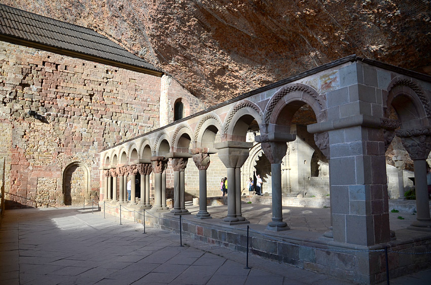 Klášter San Juan de la Peňa