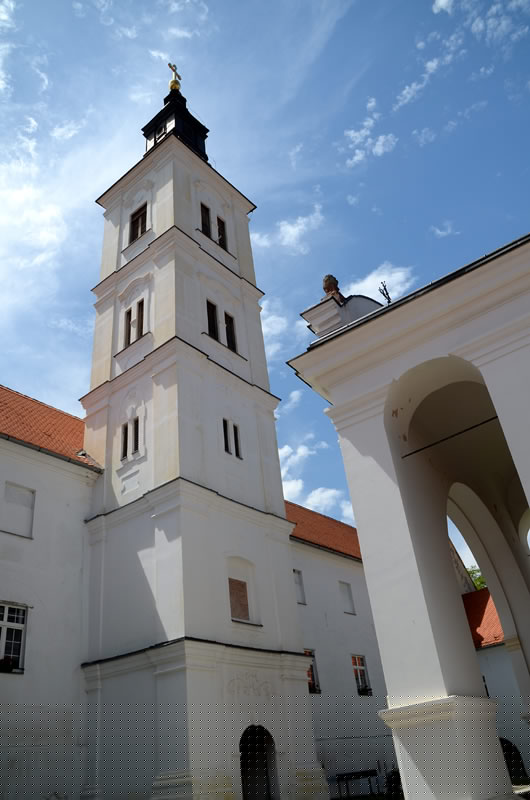 Klášter Krušedol