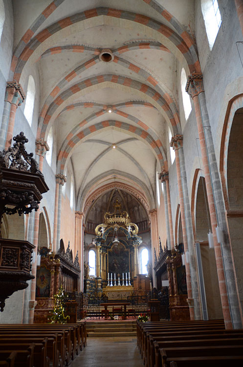 Saint Ursanne - kolegiátní kostel