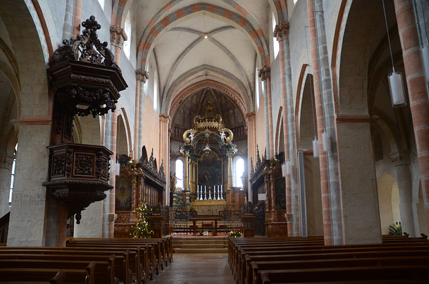 Saint Ursanne - kolegiátní kostel