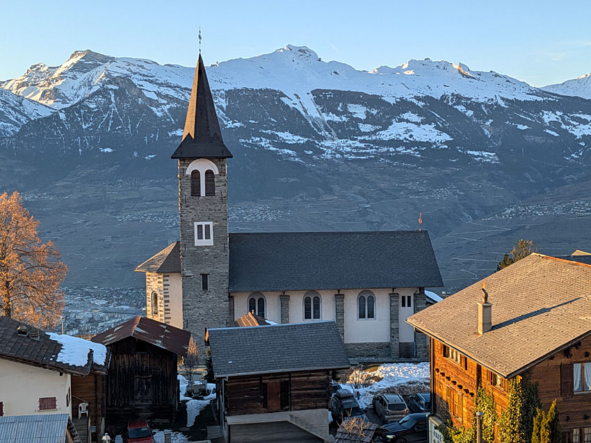 Kostel ve Veysonnaz