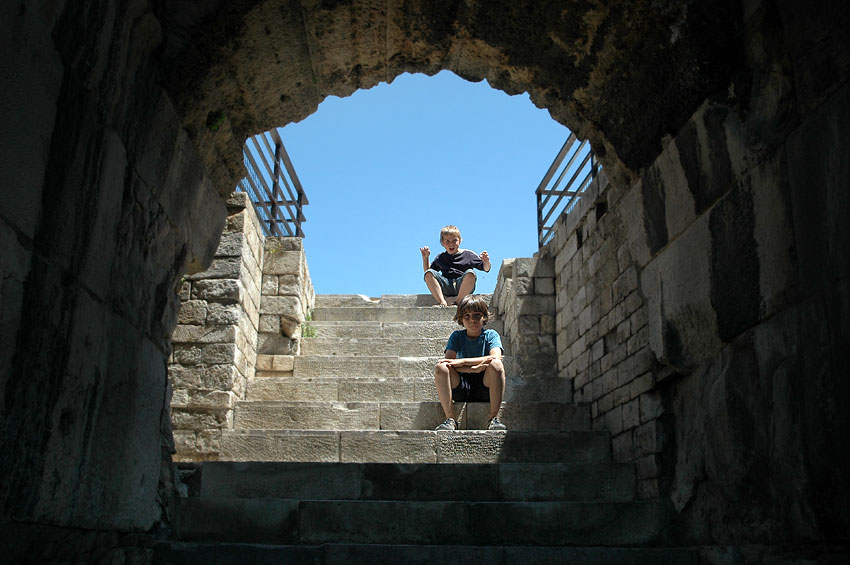 Nimes