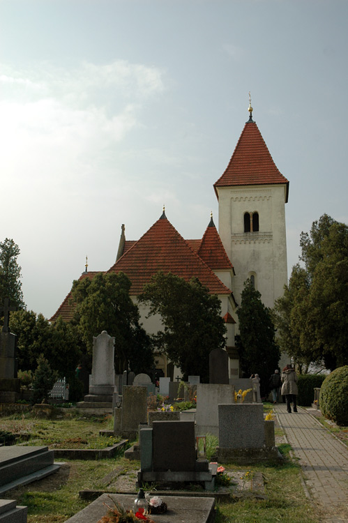 Krte - kostel svatho Jana a Pavla