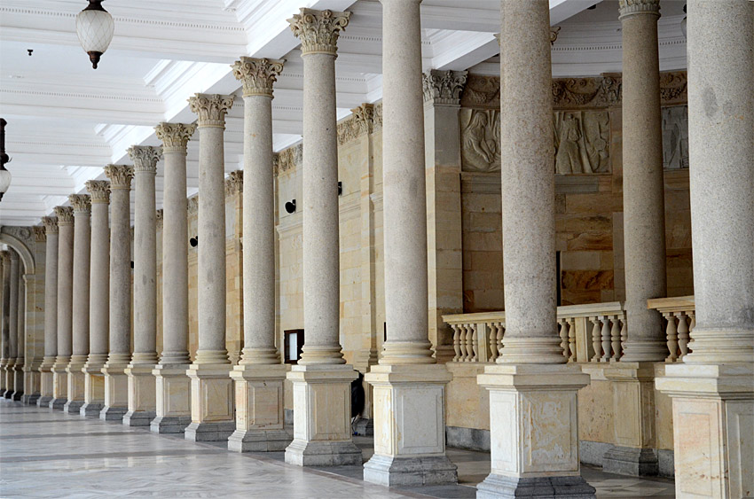 Karlovy Vary - Mlnsk kolonda